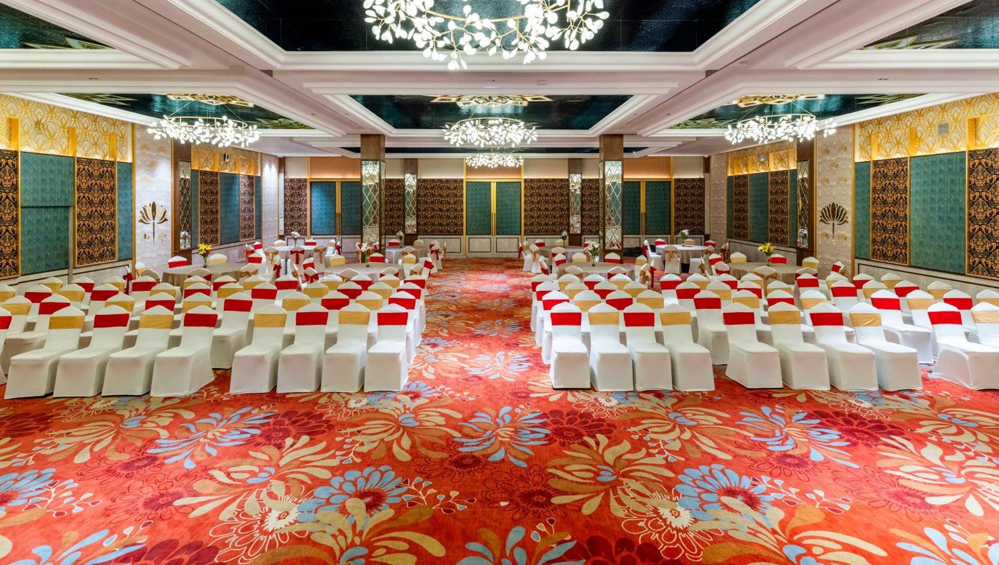 Sayaji Resorts & Spa ウダイプル エクステリア 写真