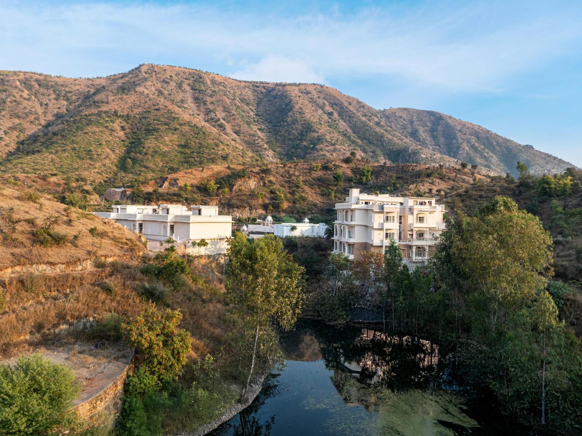 Sayaji Resorts & Spa ウダイプル エクステリア 写真